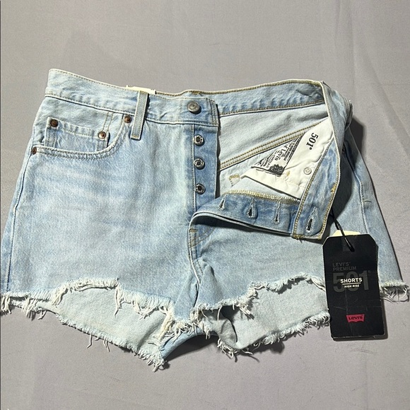 Levi's Pants - Levi’s 501 shorts NWT S28
